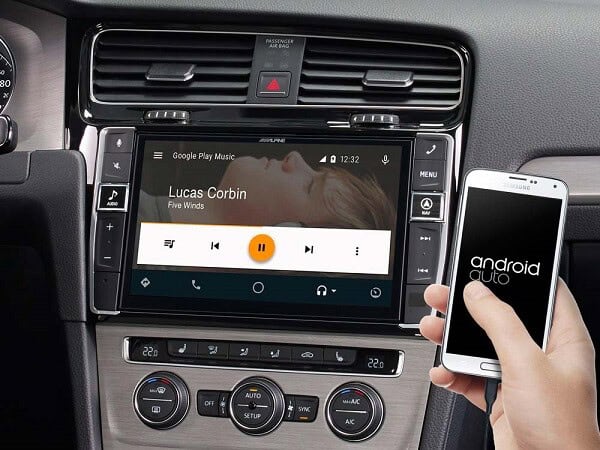 Multimedia-Player Alpine i902D-G7