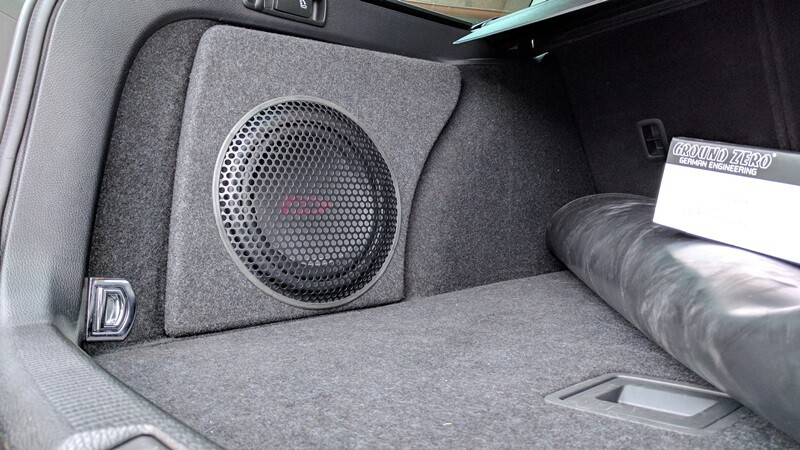 Subwoofer-Gehäuse für VW Passat B6/B7 Kombi 2005 -> 2014