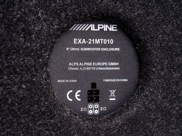 Subwoofer im Gehäuse Alpine für VW T6.1 / T6 SWC-D84T6