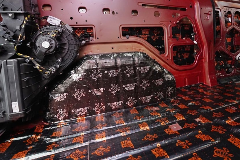 COMFORT MAT ATOM BOMB 4,2 MM (500 X 700 MM) bitumen izolacija