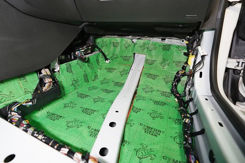 COMFORT MAT TITAN 8 MM (480X700 MM) bitumen izolacija