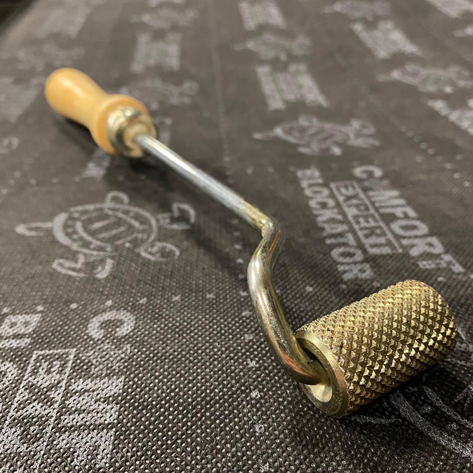 COMFORT MAT ROLLER LONG 35/20 MM Andruckroller für Dämmmaterial